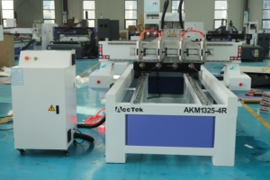 Enrutador CNC de cabezales múltiples de 4 husillos con mesa giratoria para la fabricación de gabinetes de carpintería y tallado decorativo 3D - Product Image 2