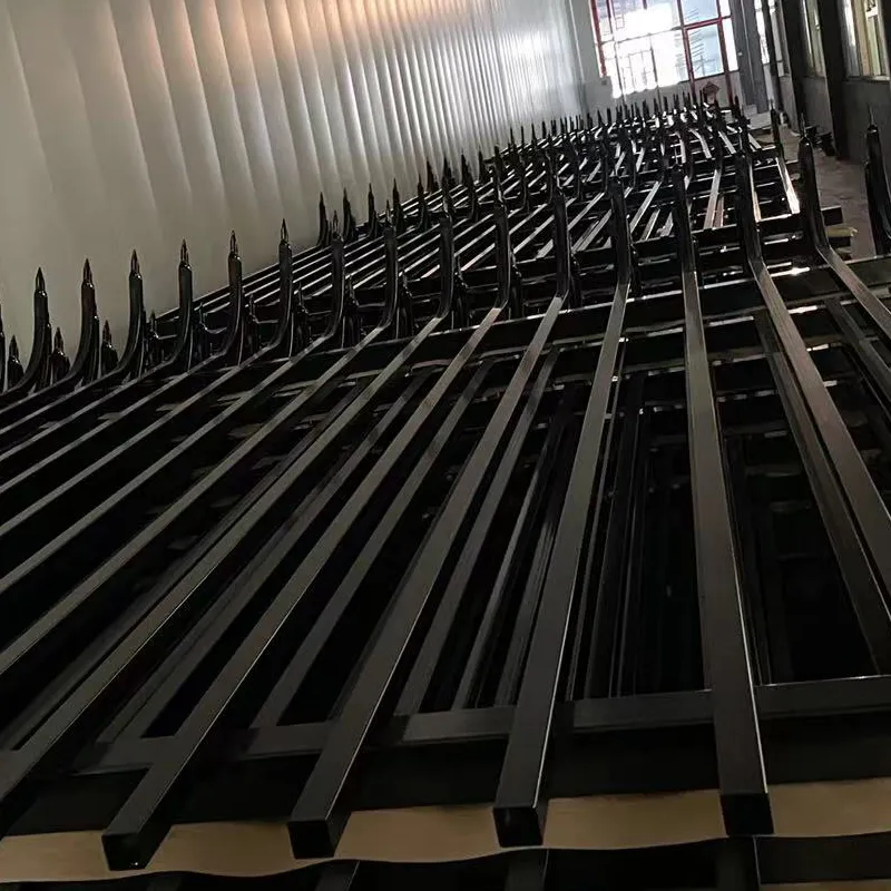 Pannello di recinzione superiore curvo in acciaio zincato diretto dal recinto di sicurezza cinese prezzo di fabbrica
