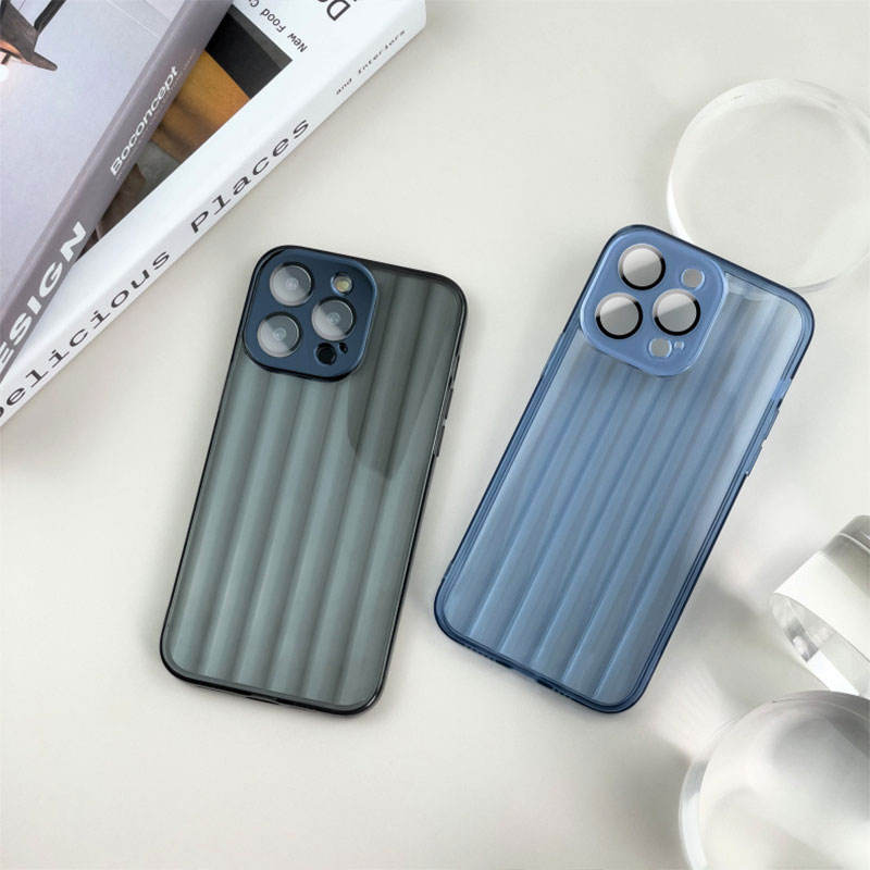 สีเทาเข้ม