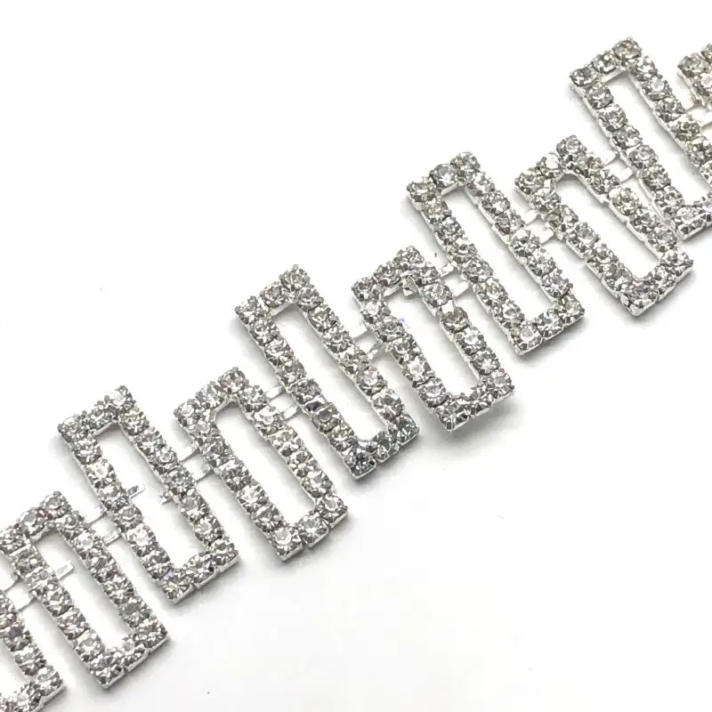 Nhà Máy Trực Tiếp Bán Hình Chữ Nhật Thủy Tinh Kim Cương Claw Chuỗi Tinh Tế Pha Lê Rhinestone Mã Chuỗi Tiệc Ăn Mặc Trang Trí Chuỗi