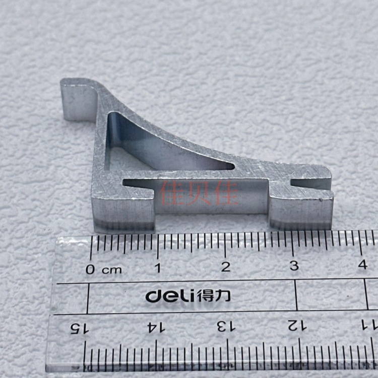 Large aluminum hooks
