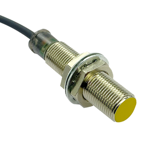 Sensor de interruptor de proximidad IP67 Dc 3 cables Sensor de proximidad Interruptor inductivo Distancia de detección 4mm para máquina de embalaje - Product Image 3