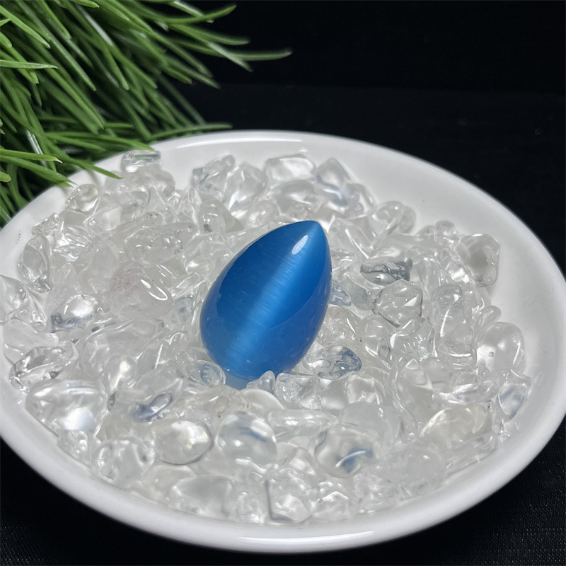 Deep hole blue cat's eye
