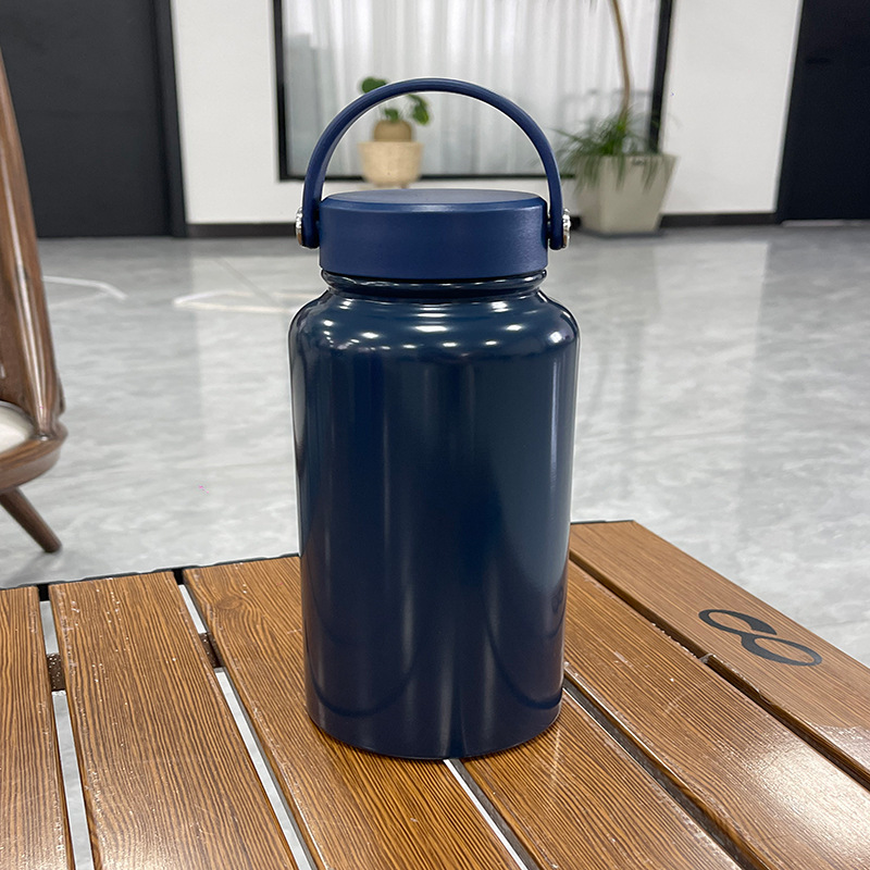 Laque mate unie noire sans couvercle de tasse