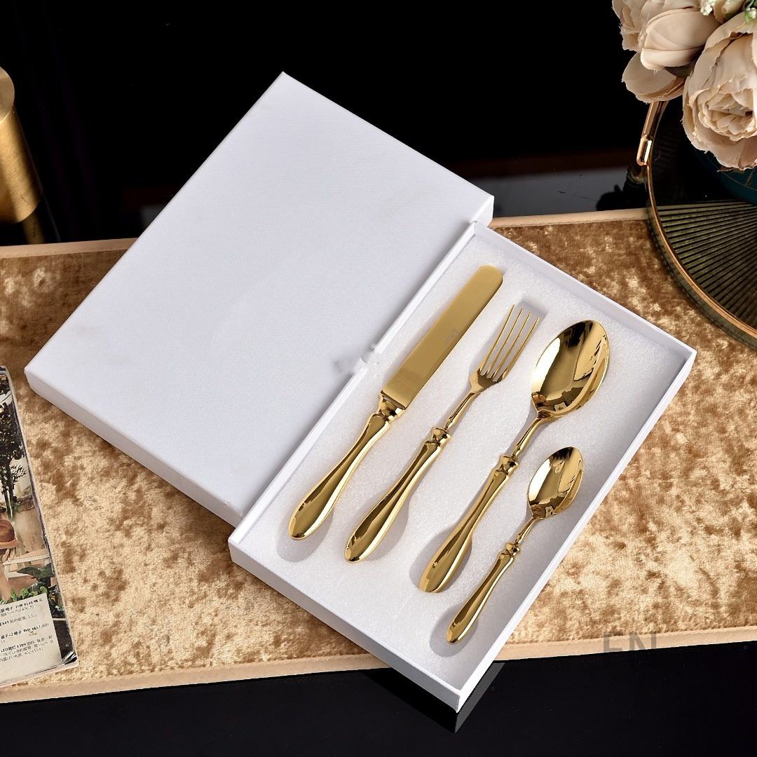 ชุดทอง 4 ชิ้น