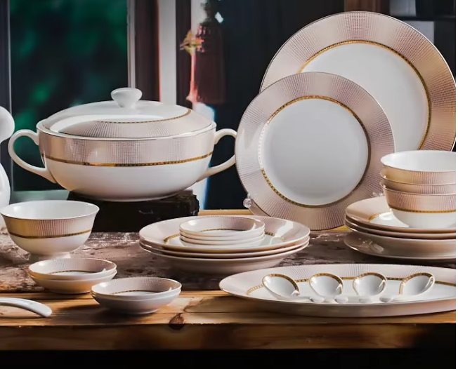 Comme cela est montré