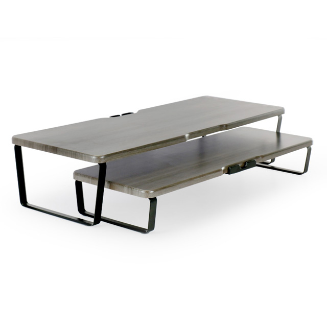 สีเทาเข้ม