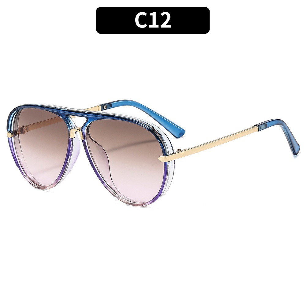 C12