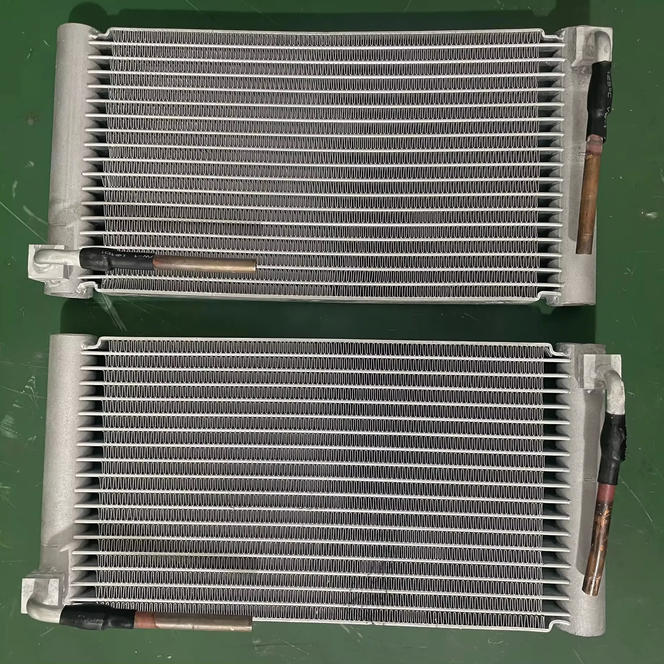 Top quality manufacture well made radiator microchannel aluminum alloy heat exchanger water cooling cycle water cooling drainage