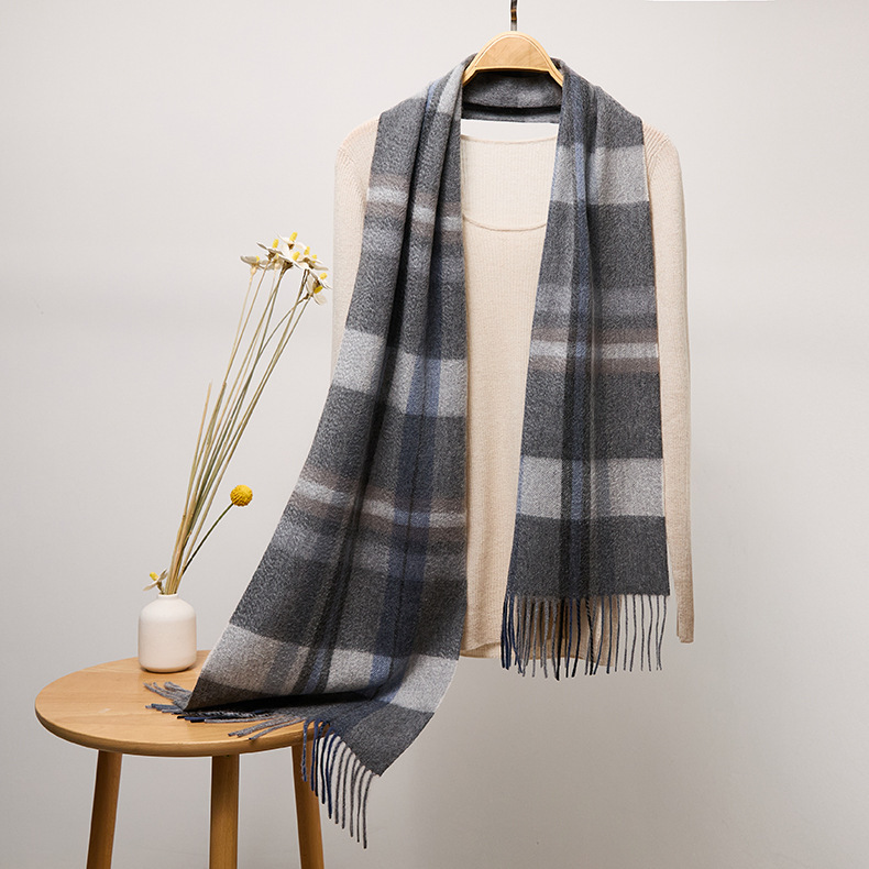 47 gray-blue plaid