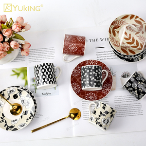 Yuking ชุดถ้วยน้ำชาลายครามหรูหรา,ชุดเซรามิกสีฟ้าขอบทองสไตล์นอร์ดิกสีฟ้ามีที่จับเป็นกระดูกละเอียดแบบอังกฤษจากจีน - Product Image 1