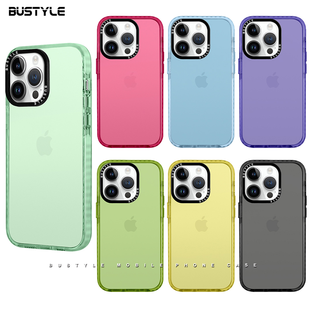 Funda TPE con borde de 4 colores y parte trasera a color.