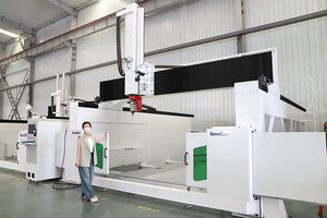 Máquina enrutadora CNC GoodCut de 5 ejes para madera, espuma de PVC, piedra de aluminio EPS, trabajo 3D con sistema de controlador multilingüe