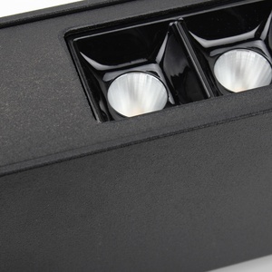 新工厂设计价格便宜黑色遥控led悬挂北欧现代线性吊灯 - Product Image 3