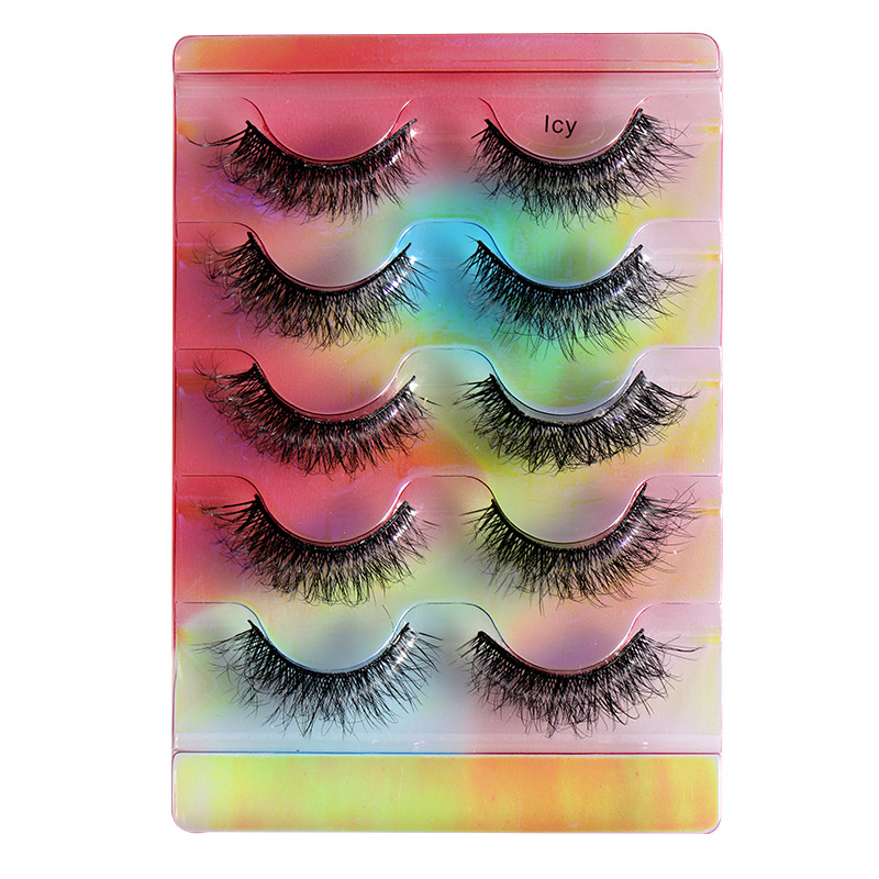 5 pairs of dazzling eyelashes