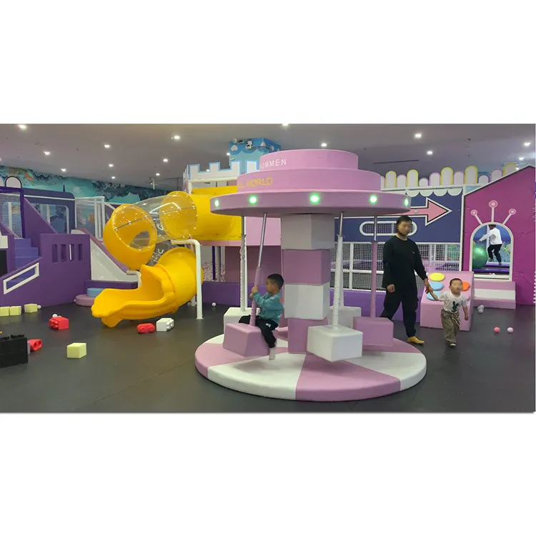ملعب داخلي تصميم جديد للأطفال لعبة أرضية كبيرة معدات ملعب داخلي حسية للأطفال