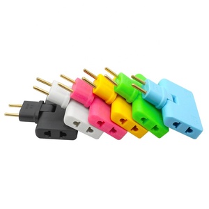 Enchufe giratorio UE uno en tres enchufe de extensión de 180 grados Mini forma enchufe convertidor de carga para teléfono móvil - Product Image 2