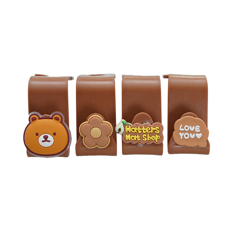 Brown seven-shaped hooks (4-pack)