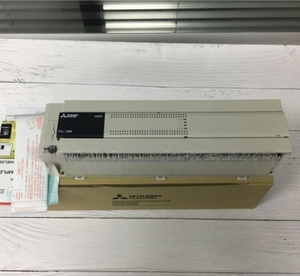 Controlador programable PLC original a estrenar, programador PLC de 2/1/2/1/2" - Product Image 3