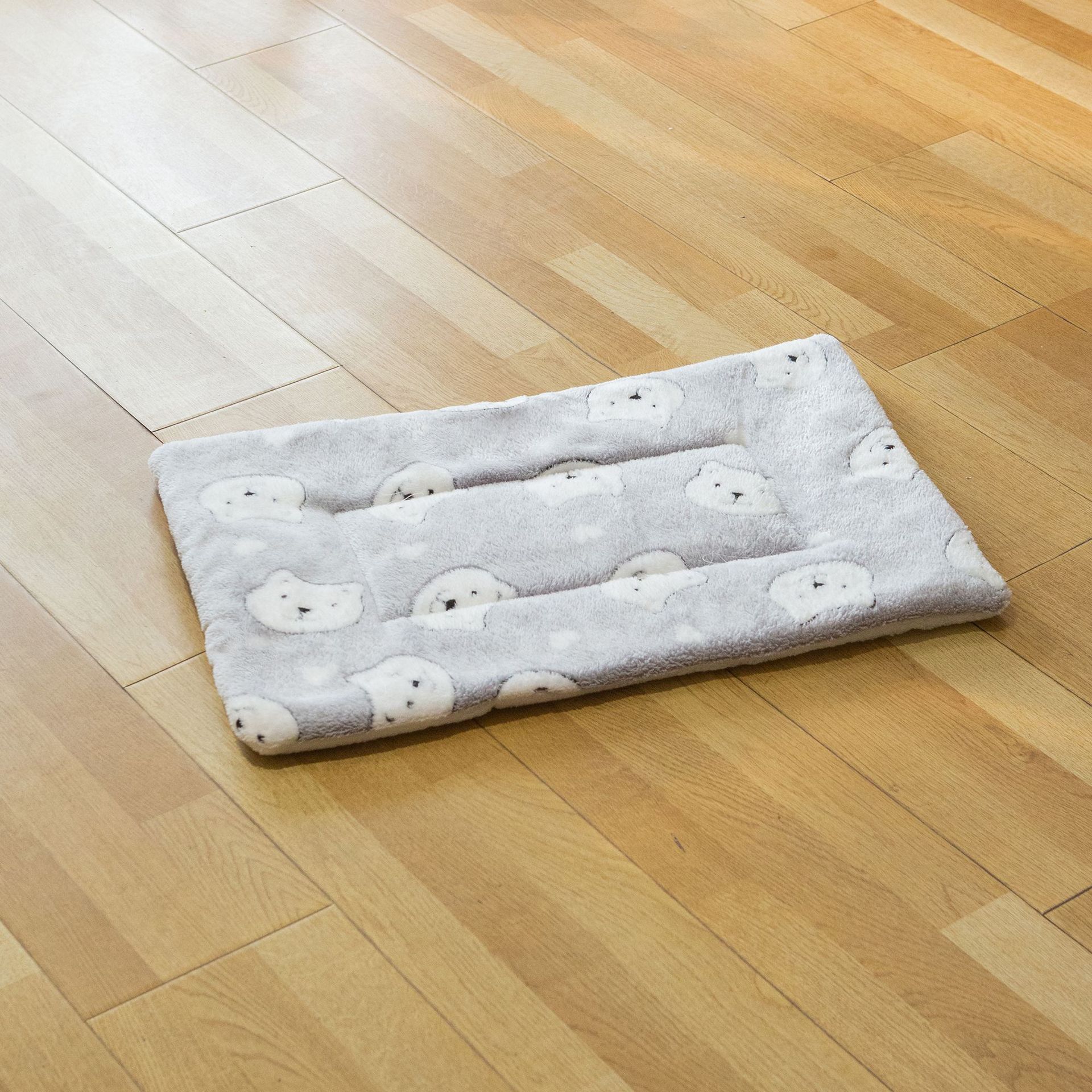 Gray bear (thick cushion)