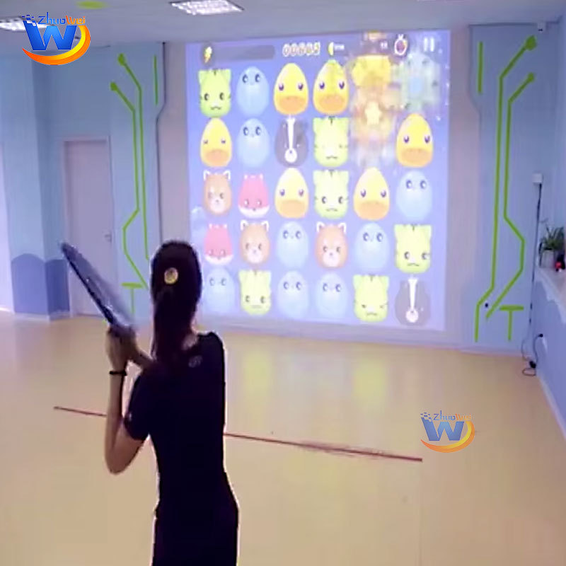 White projector (Hitting the ball)