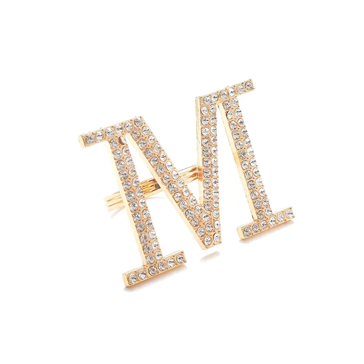 Portatovaglioli con strass di cristallo placcato oro creativo all'ingrosso A-Z per la decorazione della tavola da pranzo dei festival della festa nuziale