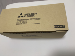 FX3U-64MT/ES-A nuova unità HMI con programmazione PLC e interfaccia di comunicazione RS485 per il controllo industriale