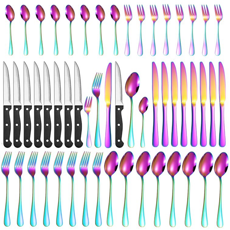 มีสีสัน