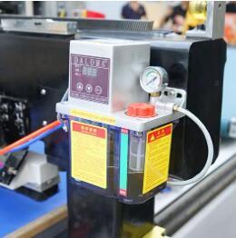 Última máquina de fabricación de muebles enrutador CNC ATC anidado 1325 con sistema de alimentación automática - Product Image 5