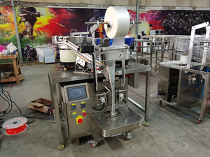 Máquina de embalaje de piezas pequeñas de alta calidad, equipo de combinación, arandela de tuerca de tornillo, conteo de uñas, clasificación, bolsita, empaquetada - Product Image 4