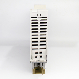 MDS-C1-V1-20 MITSUBISHI MDSC1V120使用元の価格<span class=keywords><strong>12</strong></span>ヶ月保証高速配信ACサーボモータードライブユニットモジュール