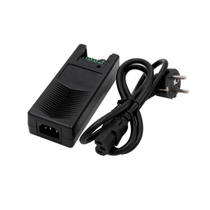 Adaptador de corriente tipo escritorio Enchufe cambiable 12VDC 5A - Product Image 4