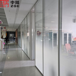 อลูมิเนียมพาร์ทิชันสำนักงานโปรไฟล์กระจกพาร์ทิชันสำหรับการออกแบบตกแต่งภายใน - Product Image 5