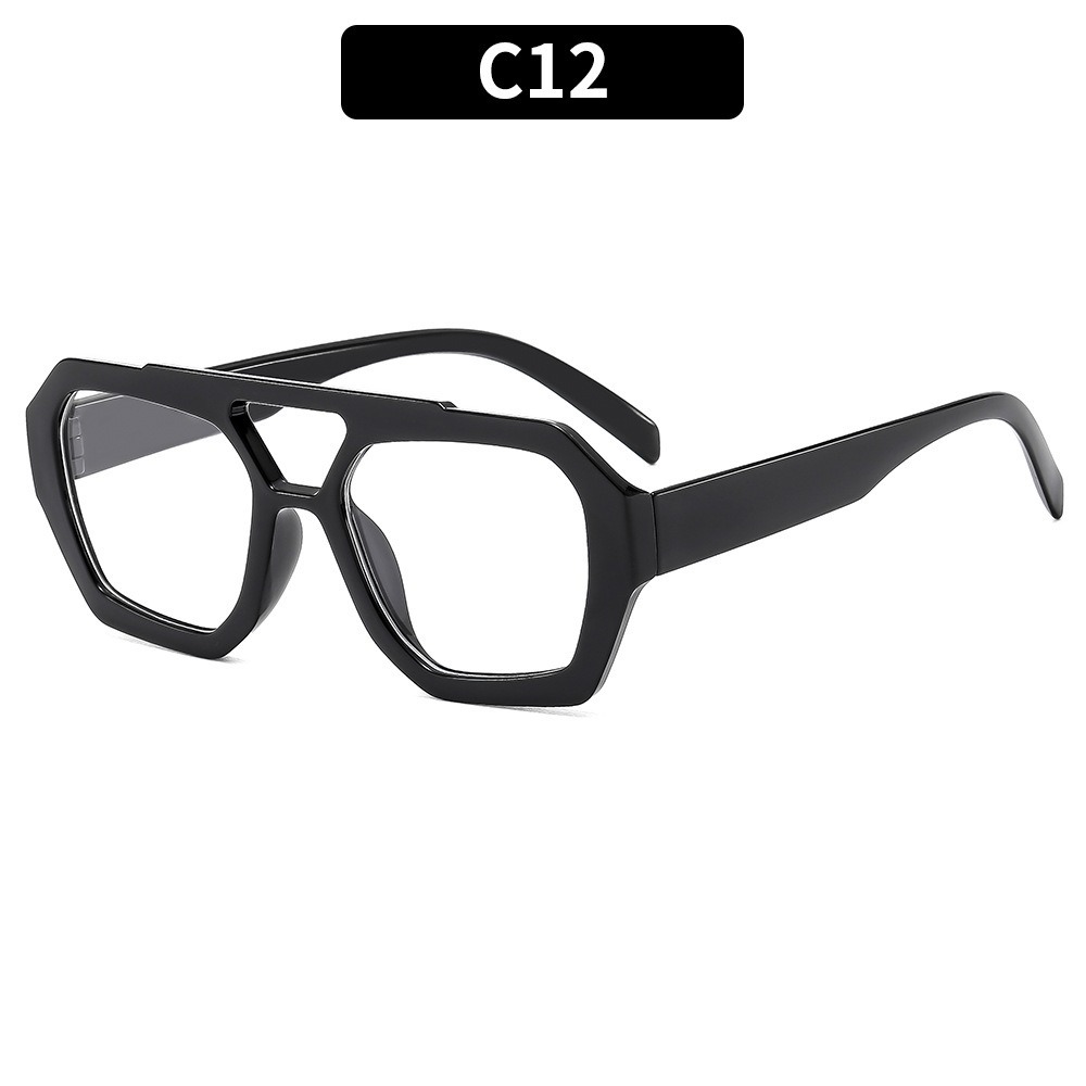 C12