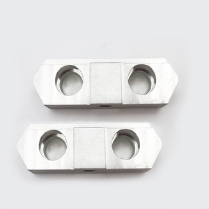 <span class=keywords><strong>CNC</strong></span> gia công dịch vụ nhôm tùy chỉnh các bộ phận sản xuất nhôm tùy chỉnh các bộ phận kim loại phay quay <span class=keywords><strong>CNC</strong></span> nhôm các bộ phận công - Product Image 2