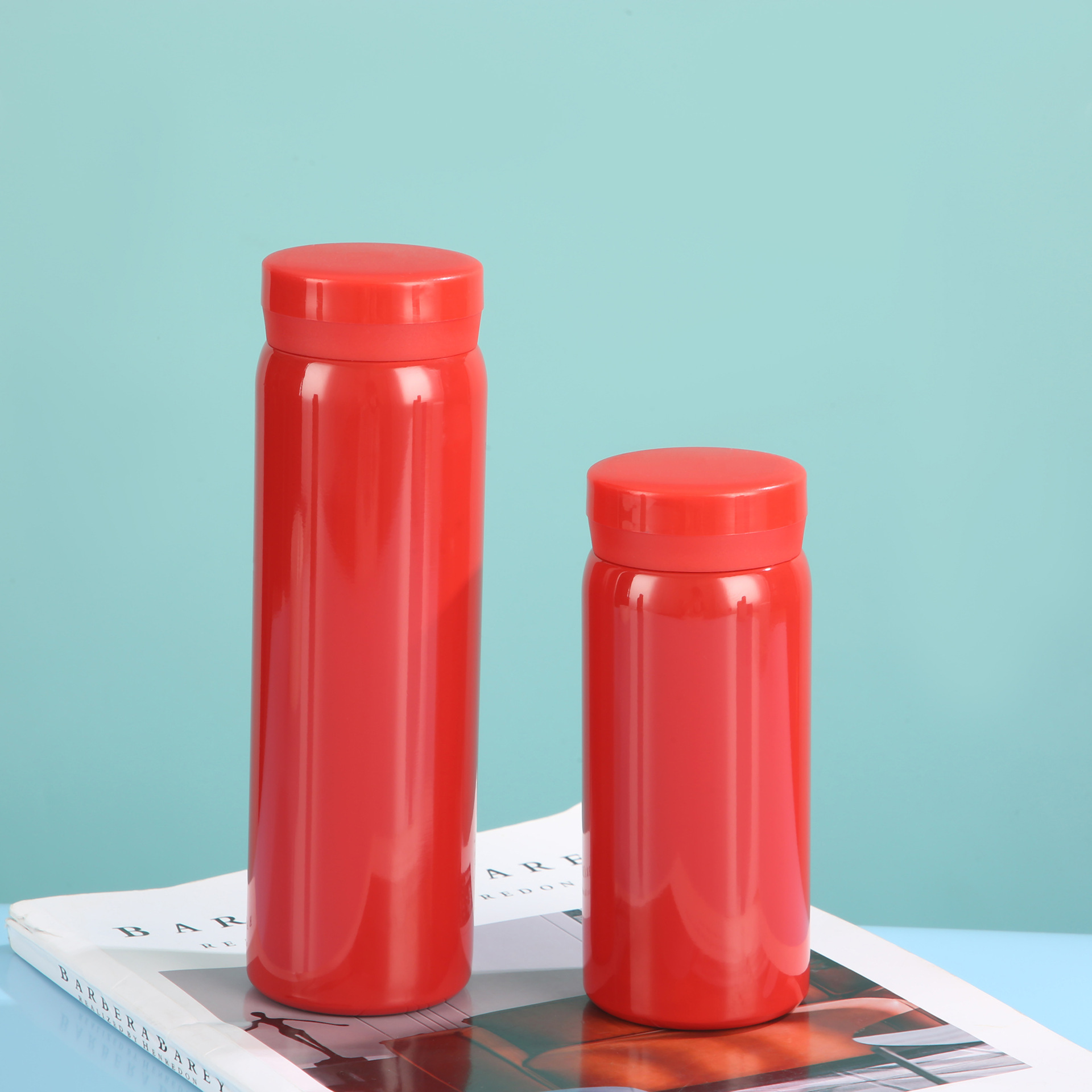 Chinese red-pocket cup