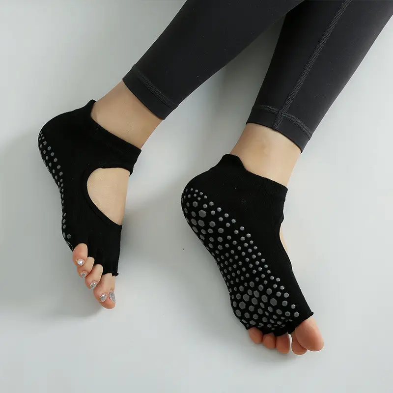 Professional custom new design non-slip yoga cotton half finger split toe socks for trampoline Pilates sports