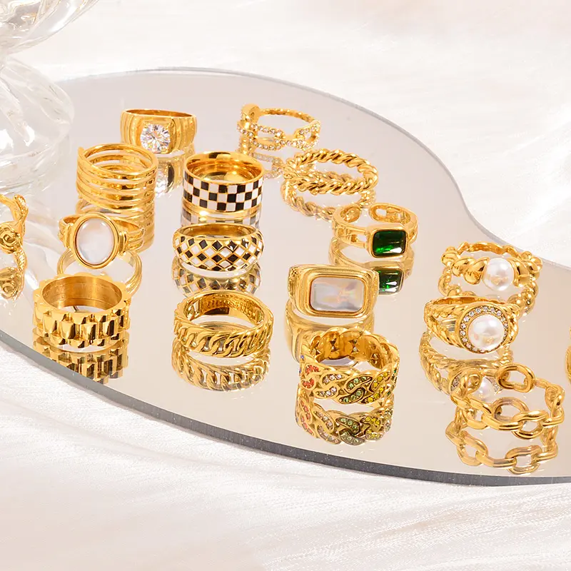 Nova Moda Eternidade Coração Senhoras Do Vintage Chunky Banhado A Ouro Jóias Anéis de Dedo Do Esmalte 18k Das Mulheres de Ouro Anel de Aço Inoxidável
