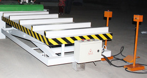 Mesa elevadora de tijera CNC de carga automática para máquina enrutadora CNC Carga auxiliar para tablero MDF de 1220*2440mm - Product Image 2