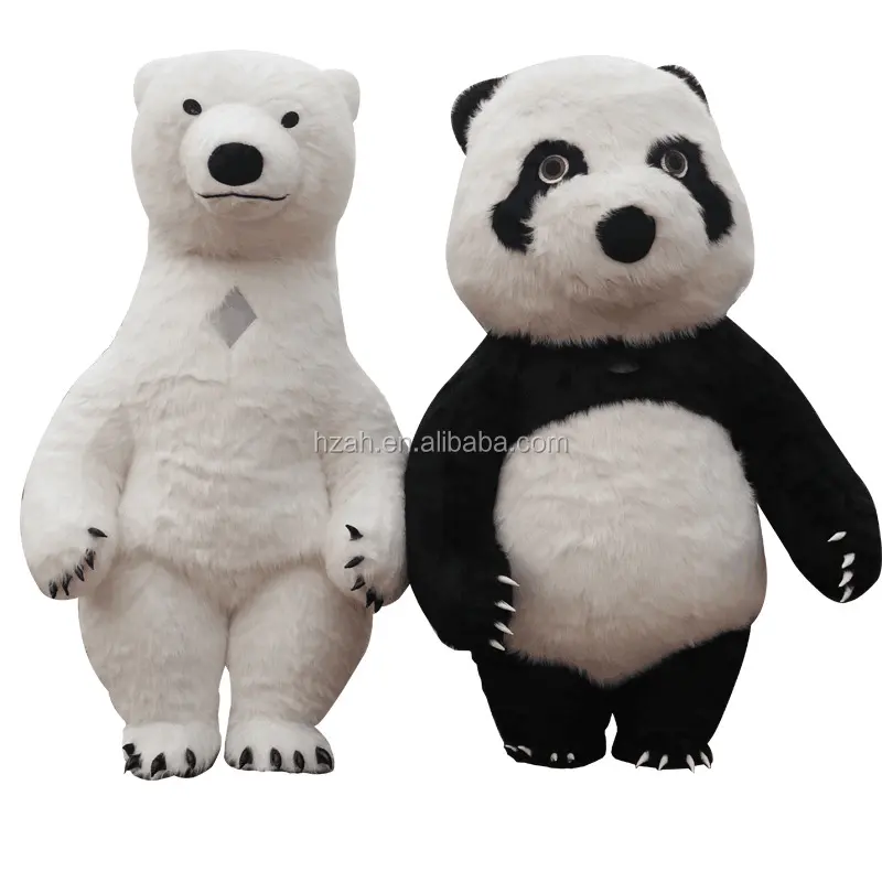 gonfiabile panda e costume orso per la decorazione di natale