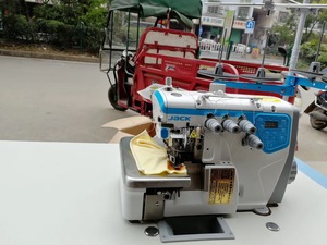 ใช้แจ็ค C3ความเร็วสูงคอมพิวเตอร์ Overlock เครื่องอุตสาหกรรมจักรเย็บผ้าในสต็อก - Product Image 4
