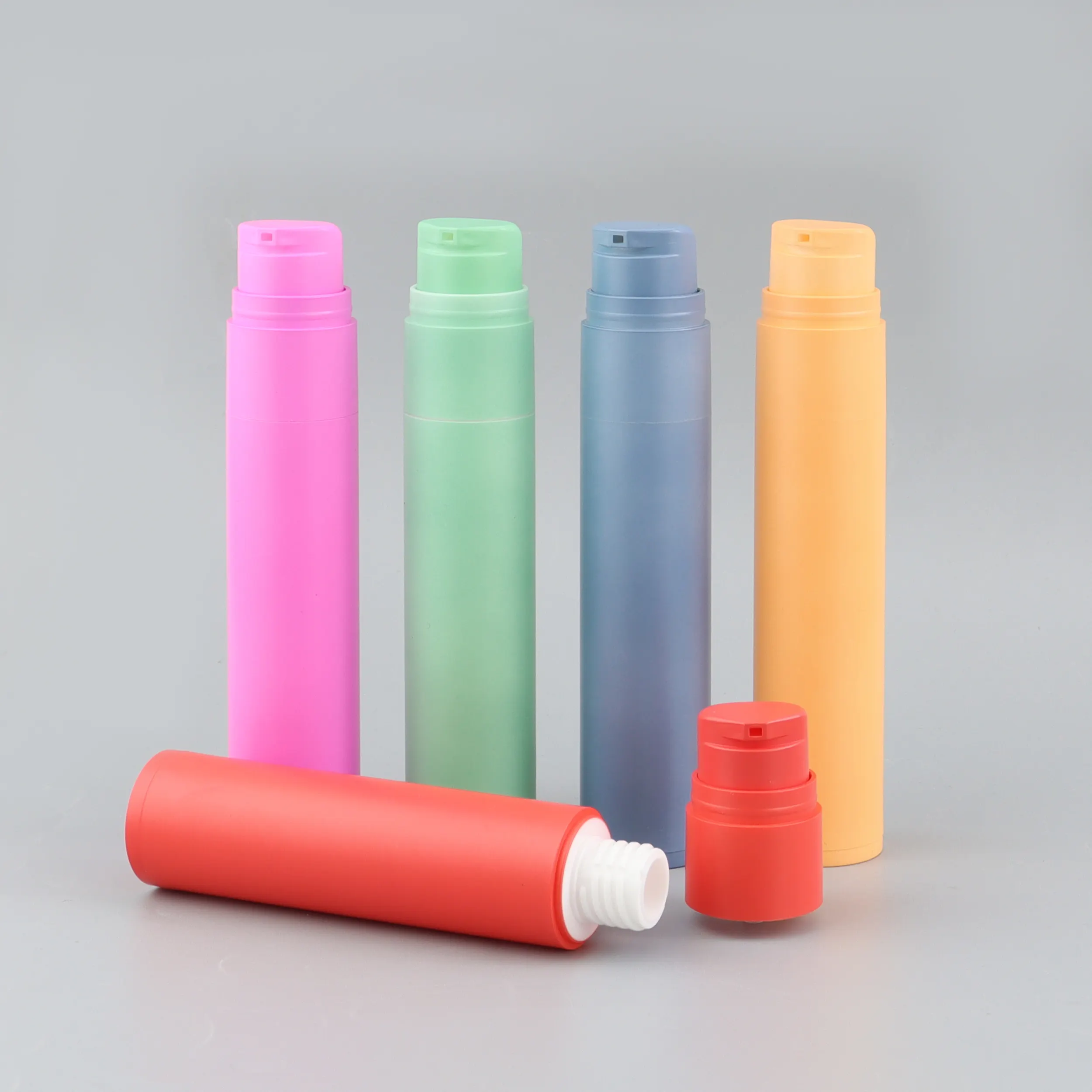 Bomba sin aire cosmética colorida recargable tubo de pasta de dientes PP botella de plástico 60ml botella delgada