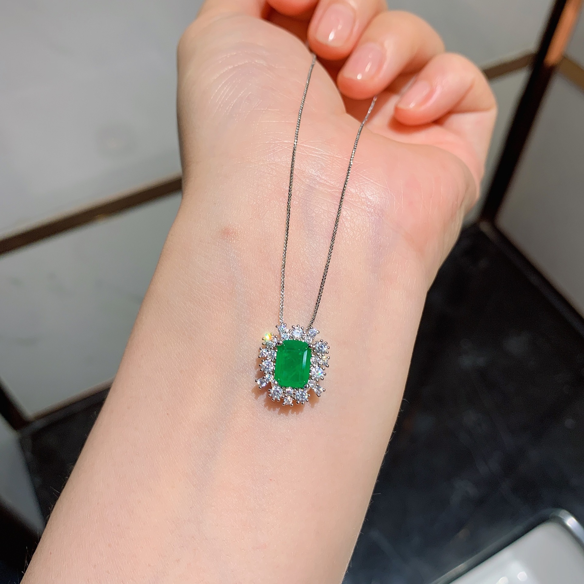 Pendant