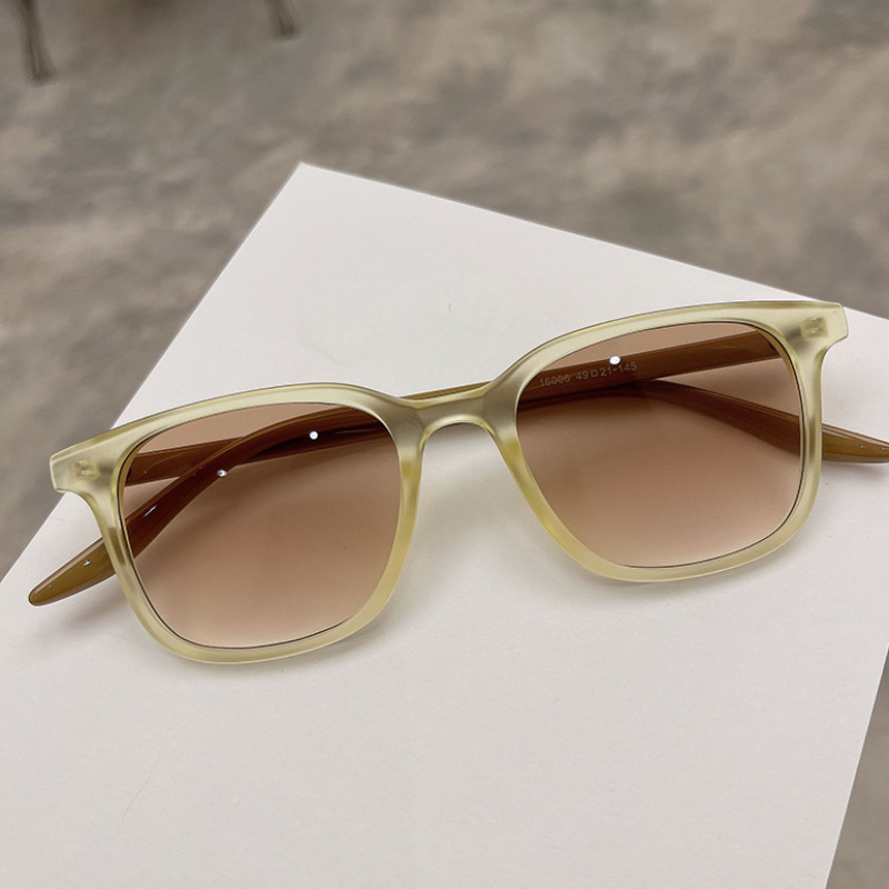 Yellow frame double tea