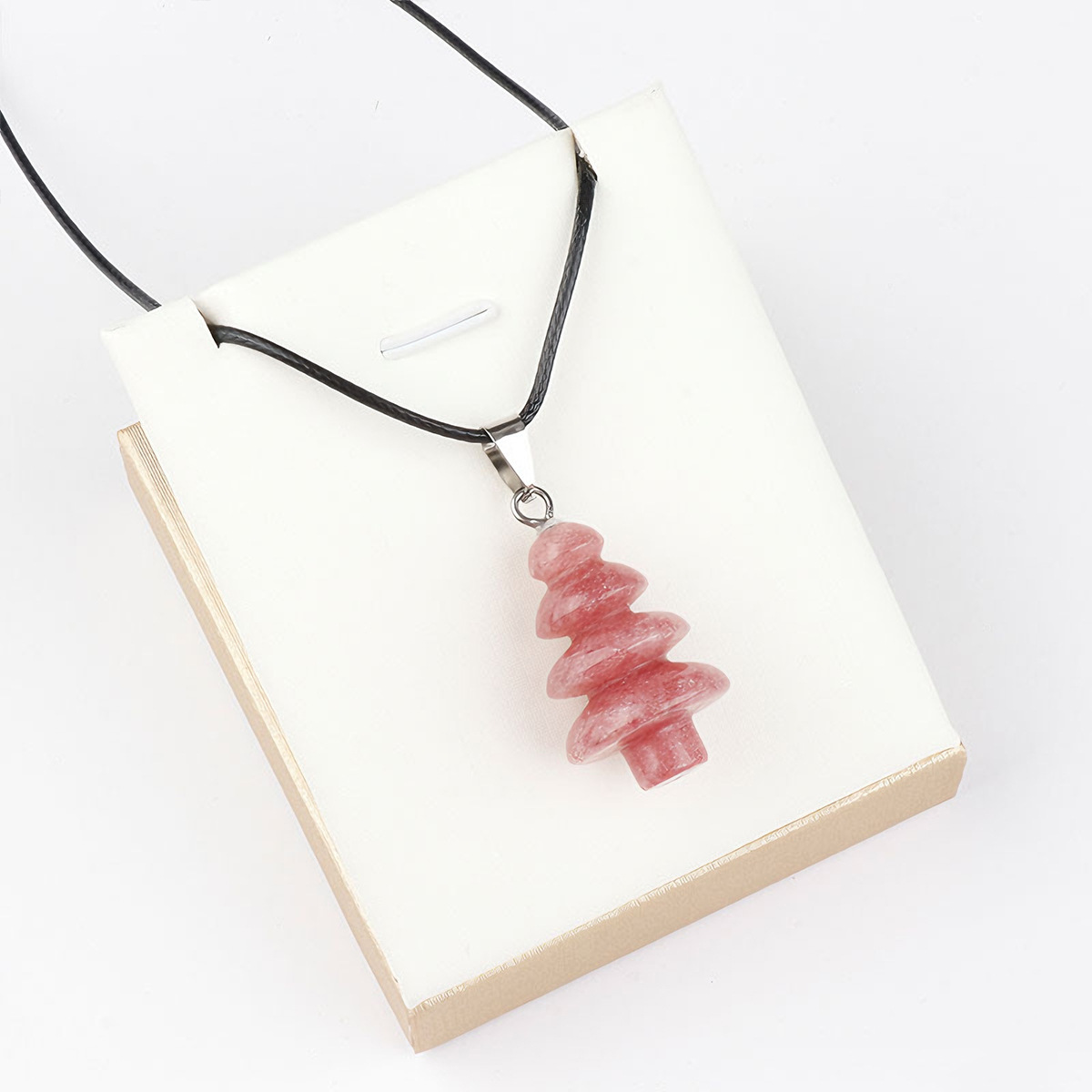 Cristal de fraise avec corde