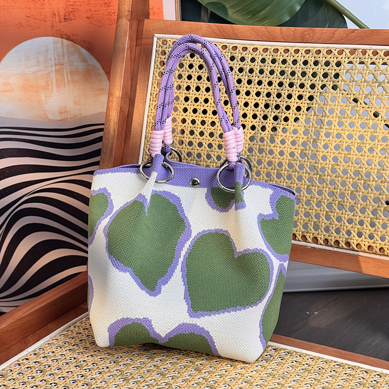 Amour de fond vert violet