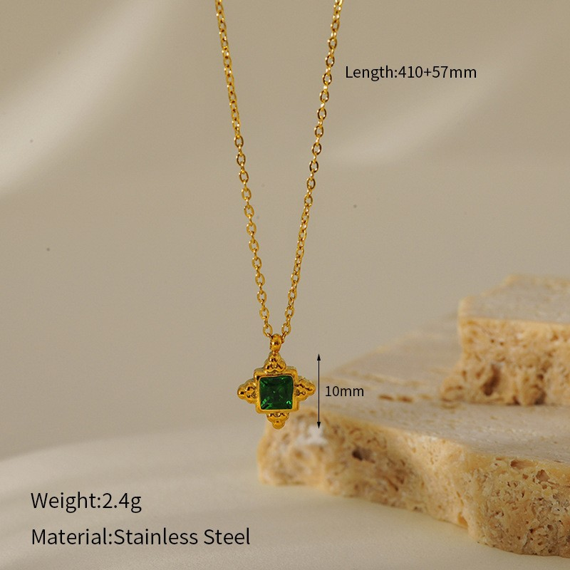 17# Green Diamond Necklace