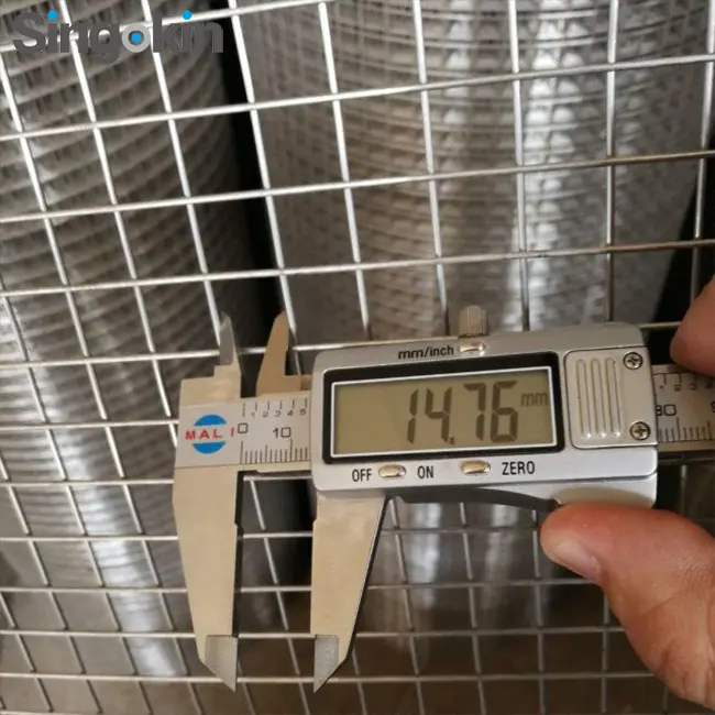 Rete elettrosaldante 19 26 calibro piccolo foro 15mm 1x1 zincato saldato gabbia rotoli di rete metallica per gabbie per uccelli zoo