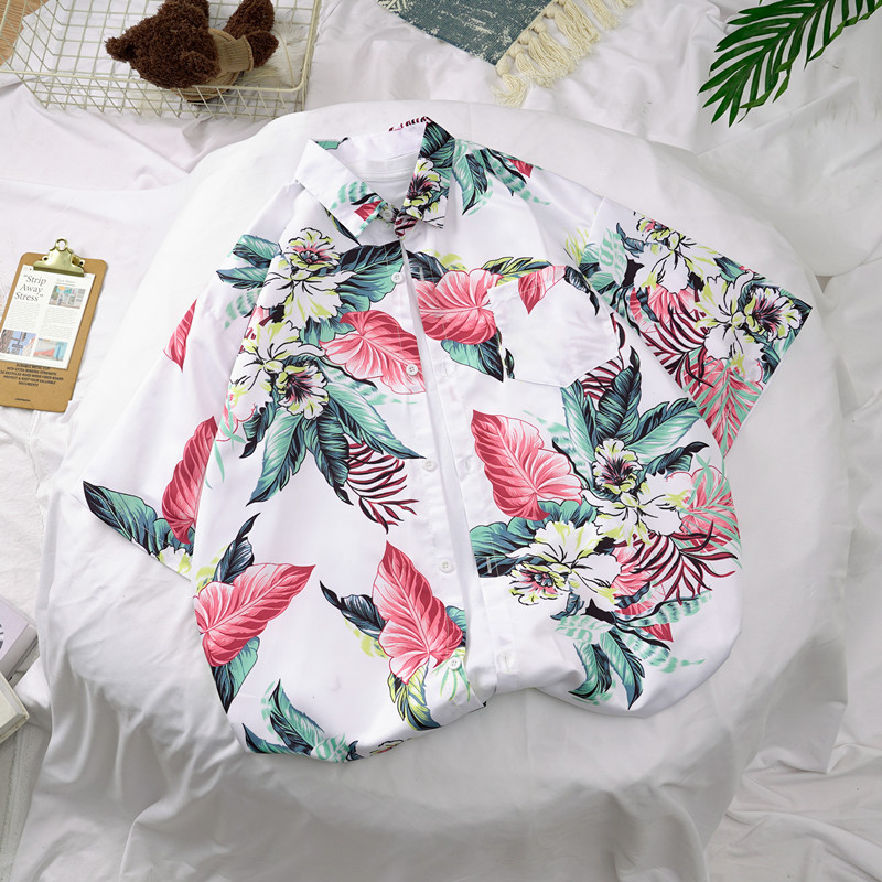 พิมพ์ลายดอกไม้เขตร้อน