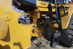 Iyi japon orijinal tırtıl makineleri kullanılan kedi 966H ön lastikli yükleyiciler satılık - Product Image 5